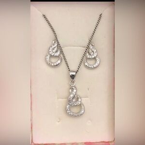 Elegant Mexican Silver .925 Necklace and Earring Set